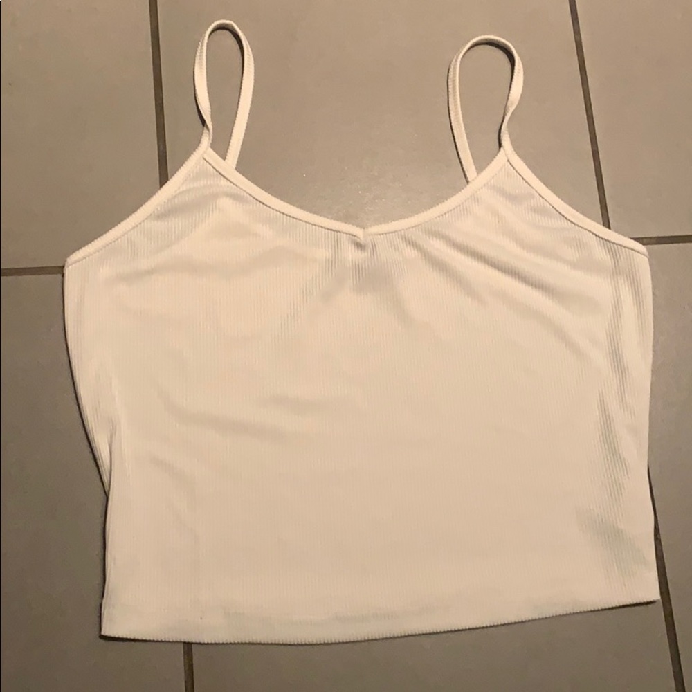cute white shirt!